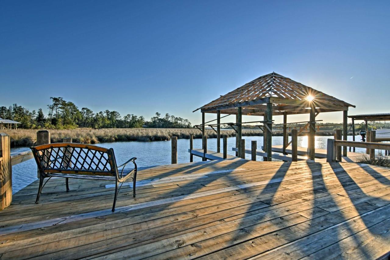Gorgeous Ocean Springs Waterfront Home With Dock! ภายนอก รูปภาพ